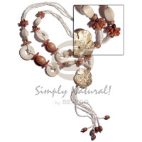 3 rows cream glass beads