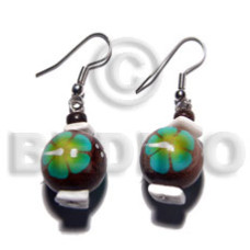 Dangling 15mm robles round wood