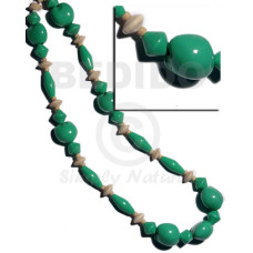 Lei kukui seeds and