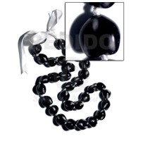 32 pcs. of kukui nuts