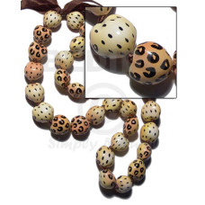 Kukui seeds in animal print
