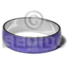Laminated lavender capiz in
