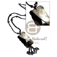 22in. 2-3mm coco heishe hammershell sq.