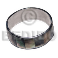 Laminated inlaid blacklip shell