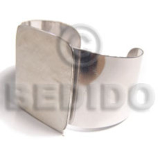Haute hippie 40mmx30mm metal cuff