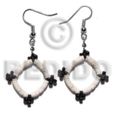 Dangling white clam glass