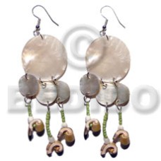 Dangling 25mm 10mm round natural hammershells