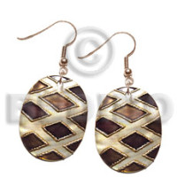 Dangling 30mmx25mm oval kabibe shell