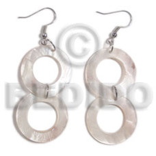 Dangling round 30mm hammershell rings