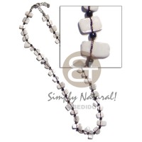 Floating troca chips