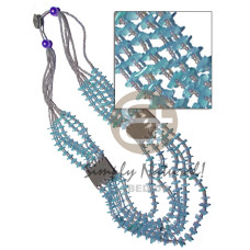 5 graduated flat rows aqua