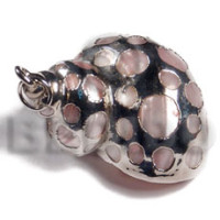 Faint pink turbo shell approx.