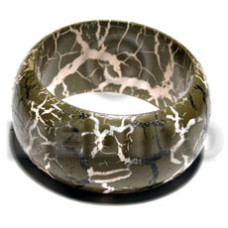 Natural wood bangle in olive