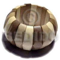 Elastic natural wood dyed in