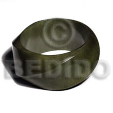 Twisted natural wood chunky bangle